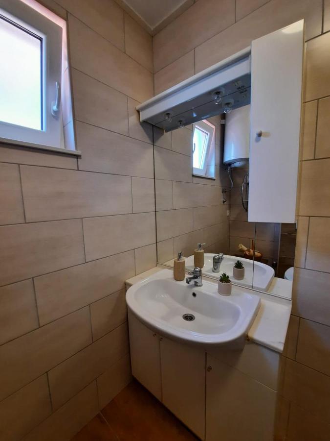 Apartment Lana 2 *