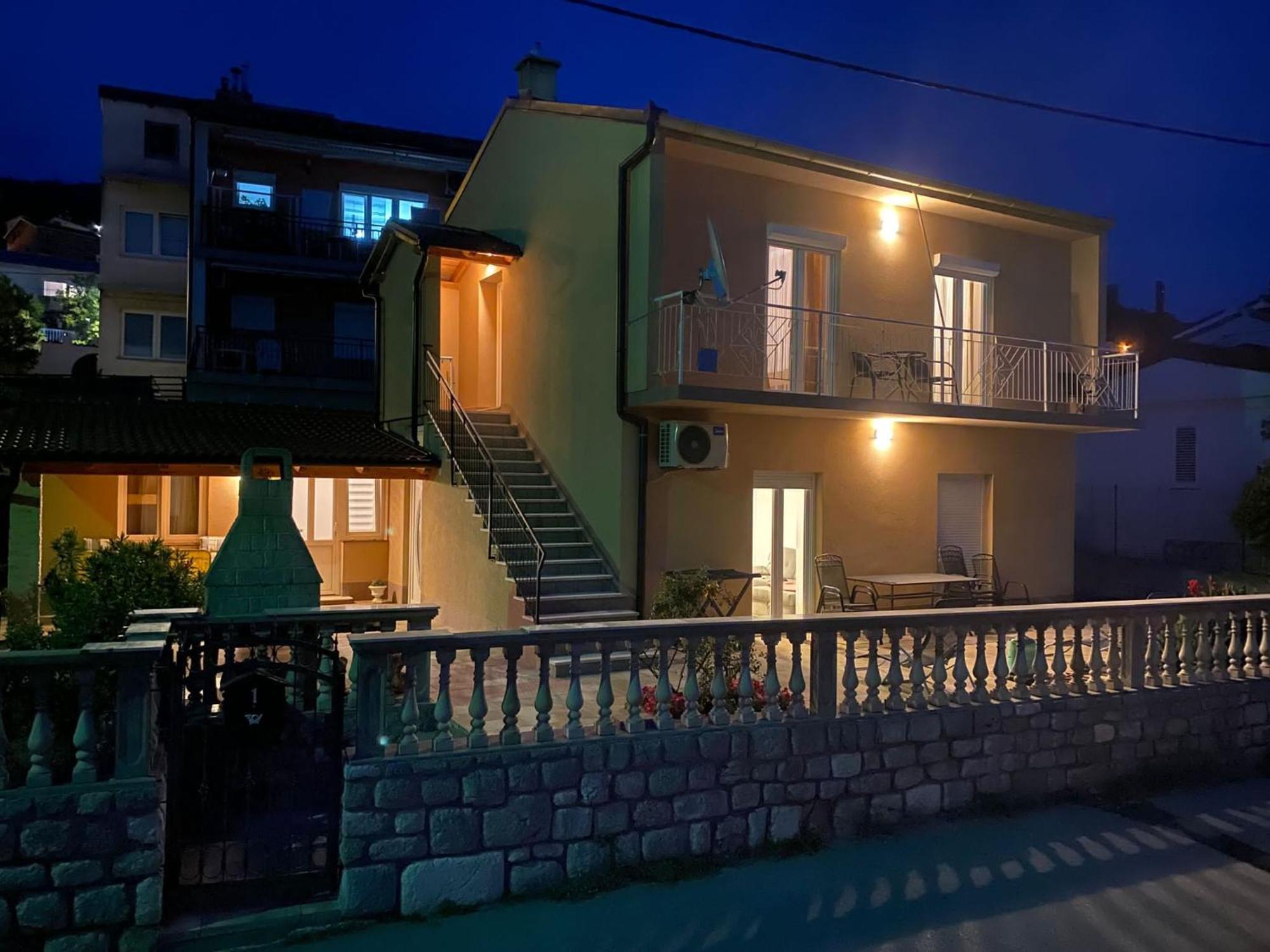 Lana 2 Apartment *